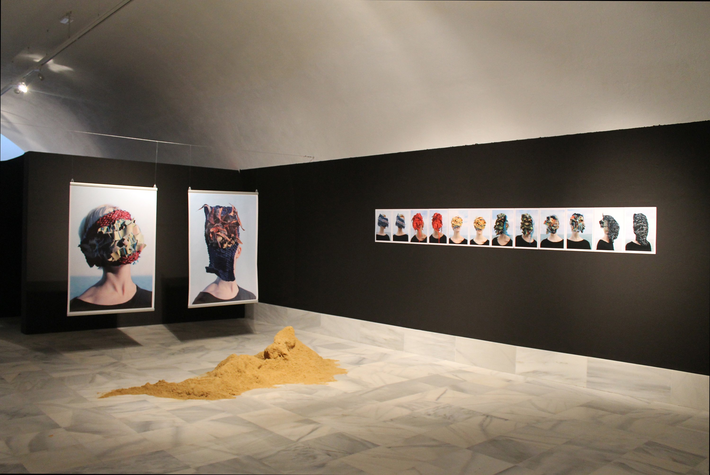 The Best Paint Color For Your Gallery Walls